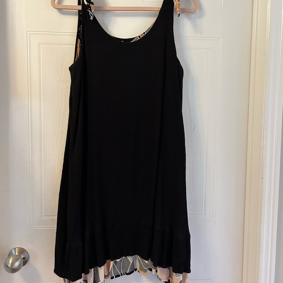 Reversible tribal dress - Picture 3 of 7